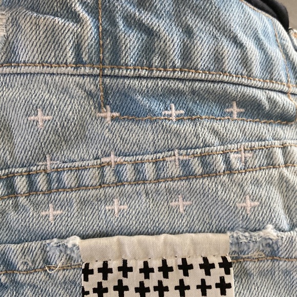 ❌SOLD❌NWT Ksubi Button Fly Frayed Hem Light Blue Denim Mini Skirt💙💙💙 - Picture 14 of 14